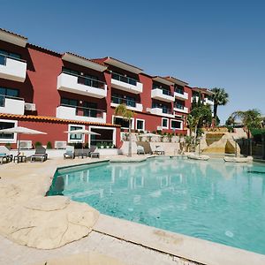 Topazio Vibe Beach Hotel&Apartments